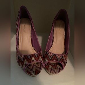 Size 8.5 Multicolored Deep Wedge